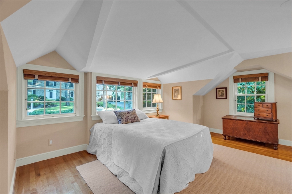 15 Rockridge Road