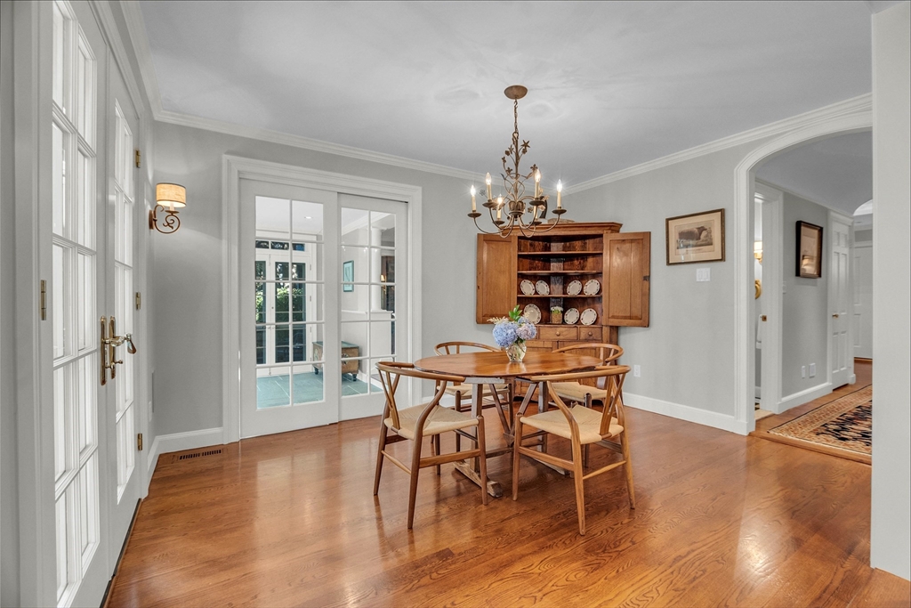 15 Rockridge Road