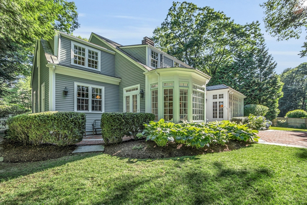 15 Rockridge Road