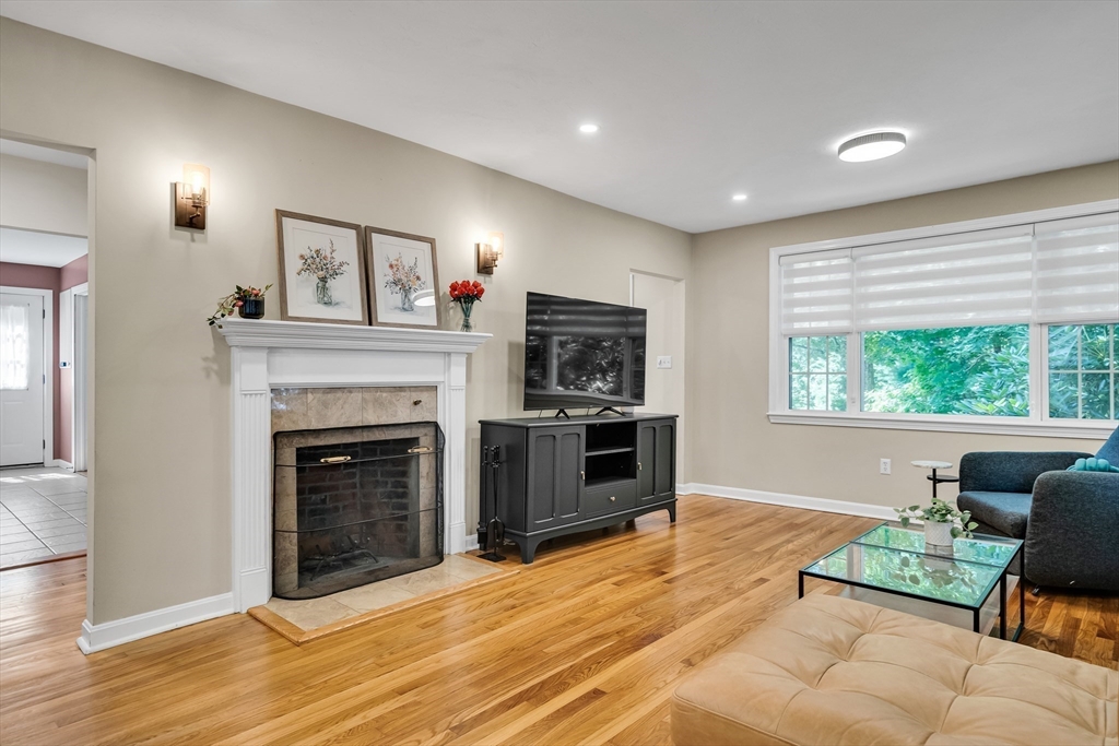 4 Doris Road