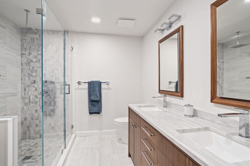 40 Seaver Street # 8