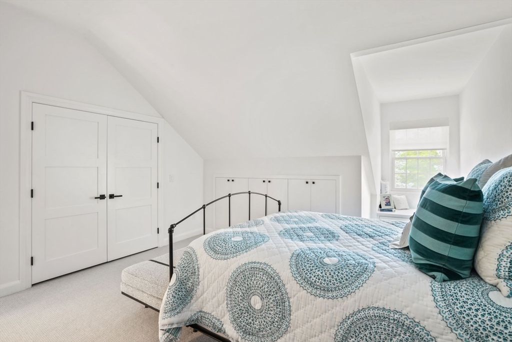 40 Seaver Street # 8