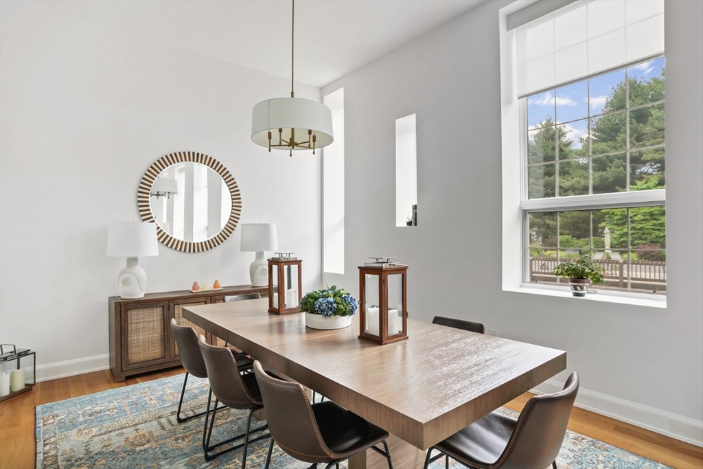 40 Seaver Street # 8