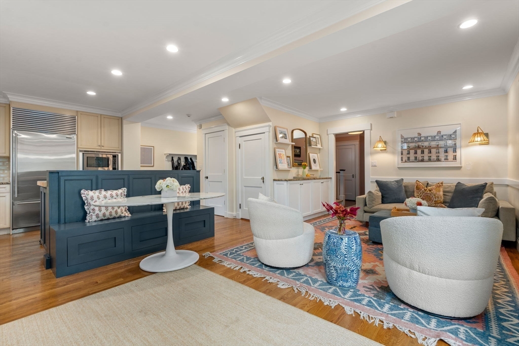 4 Strathmore Road