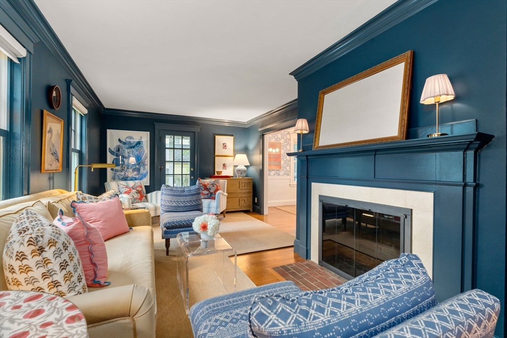 4 Strathmore Road
