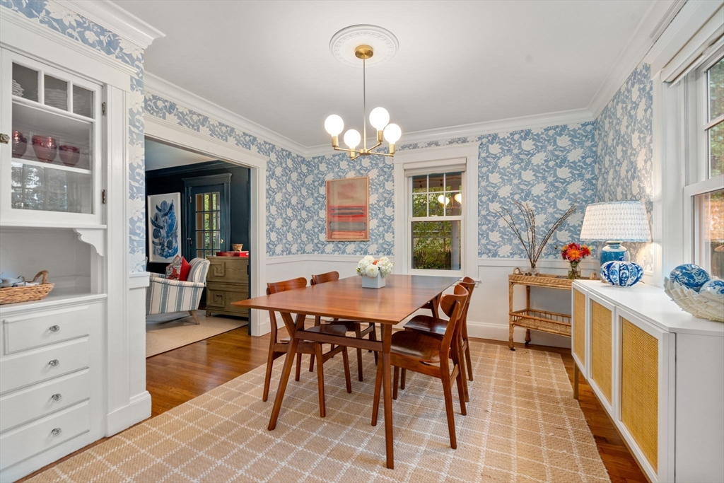 4 Strathmore Road