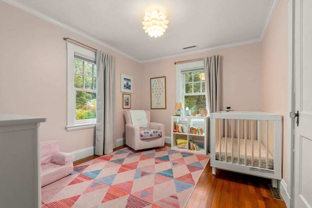 4 Strathmore Road