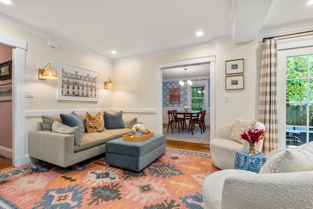 4 Strathmore Road