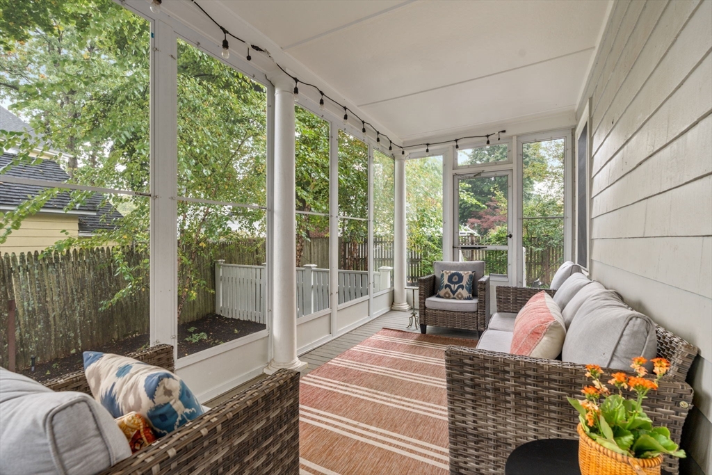 4 Strathmore Road