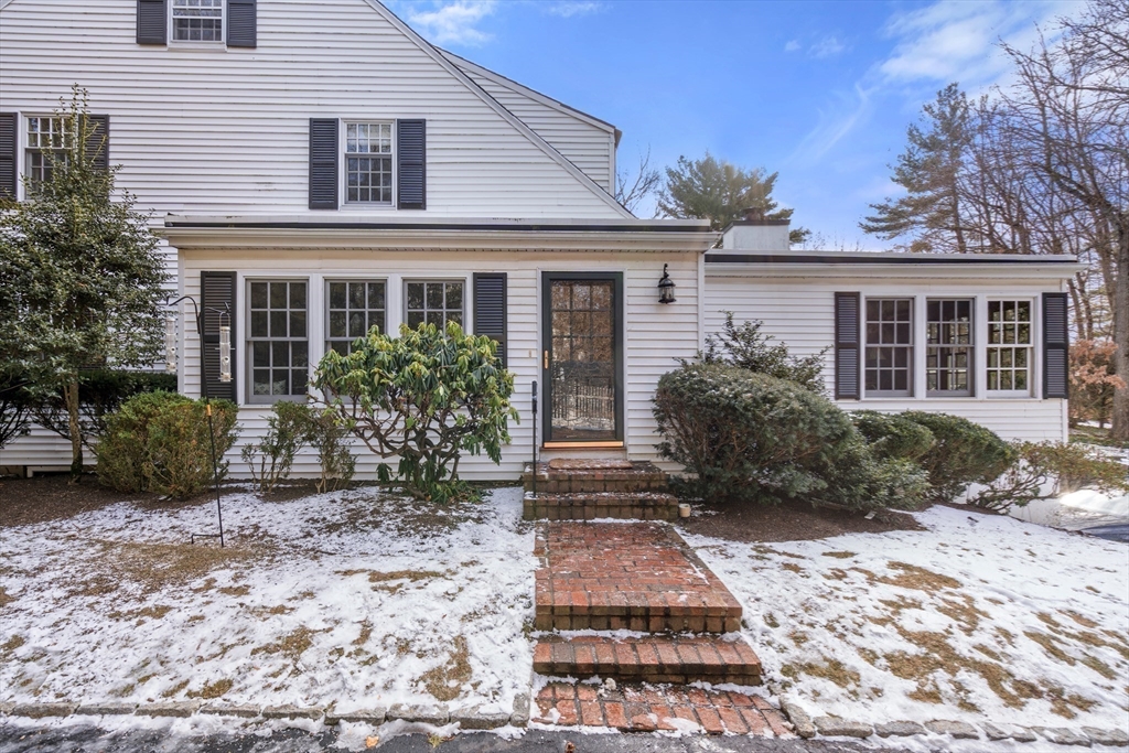 24 Arnold Road