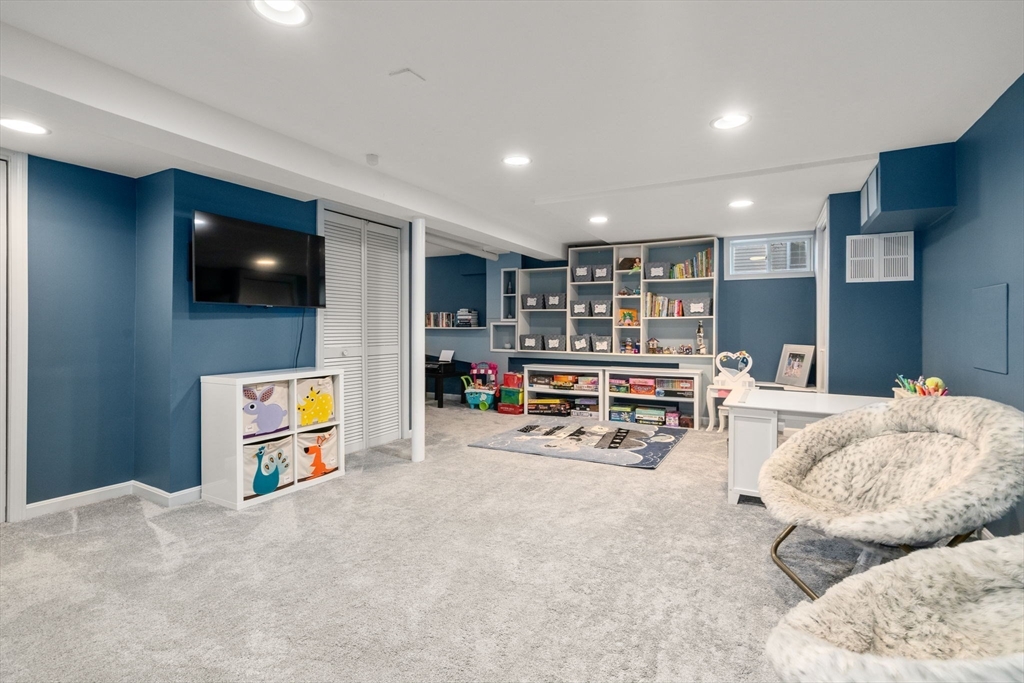 21 Intervale Road