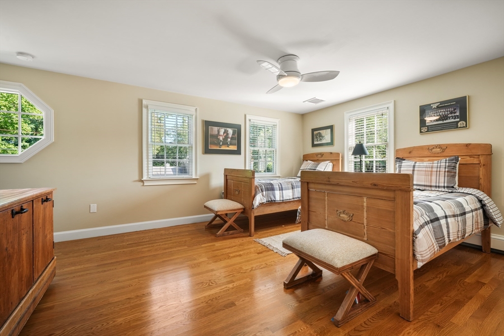 51 Meadowbrook Road