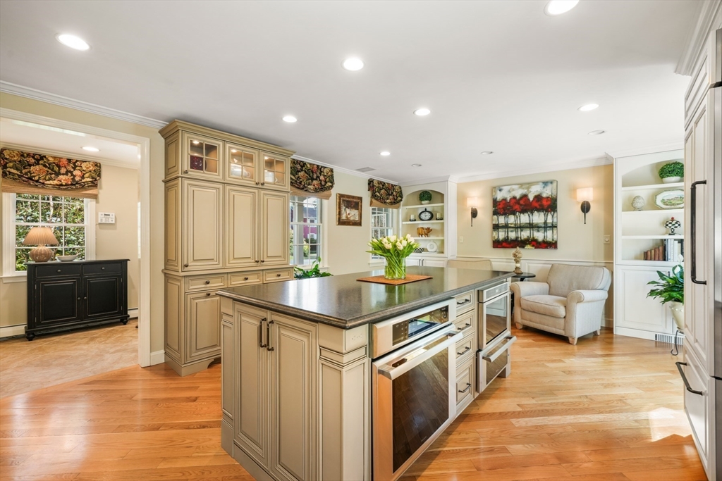 51 Meadowbrook Road