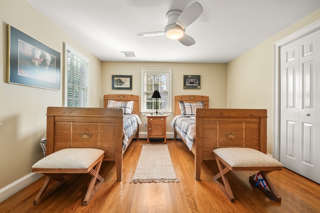 51 Meadowbrook Road