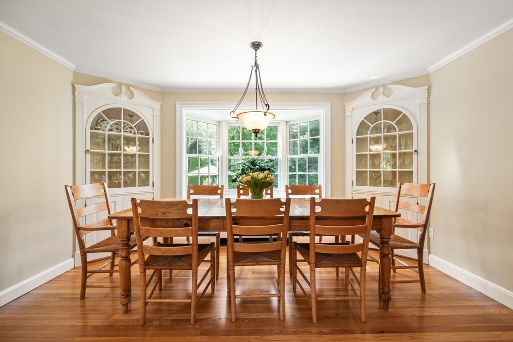 51 Meadowbrook Road