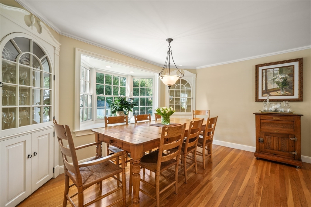 51 Meadowbrook Road
