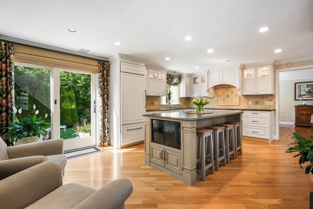 51 Meadowbrook Road