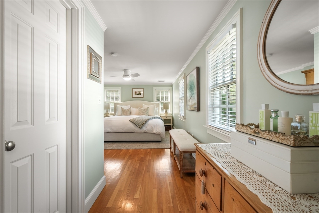 51 Meadowbrook Road