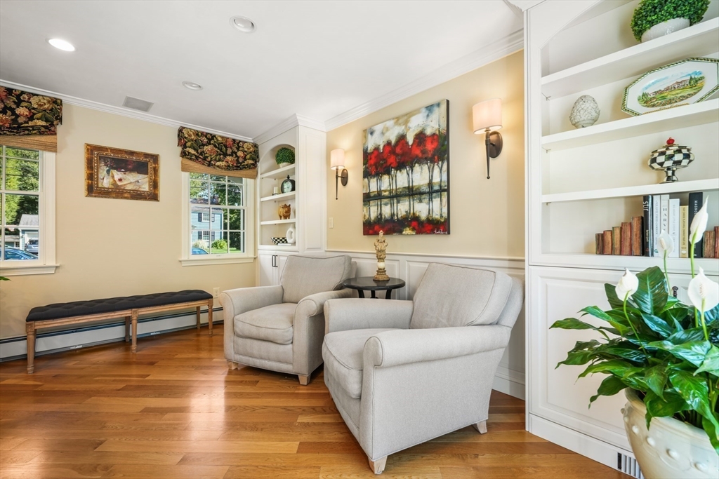 51 Meadowbrook Road