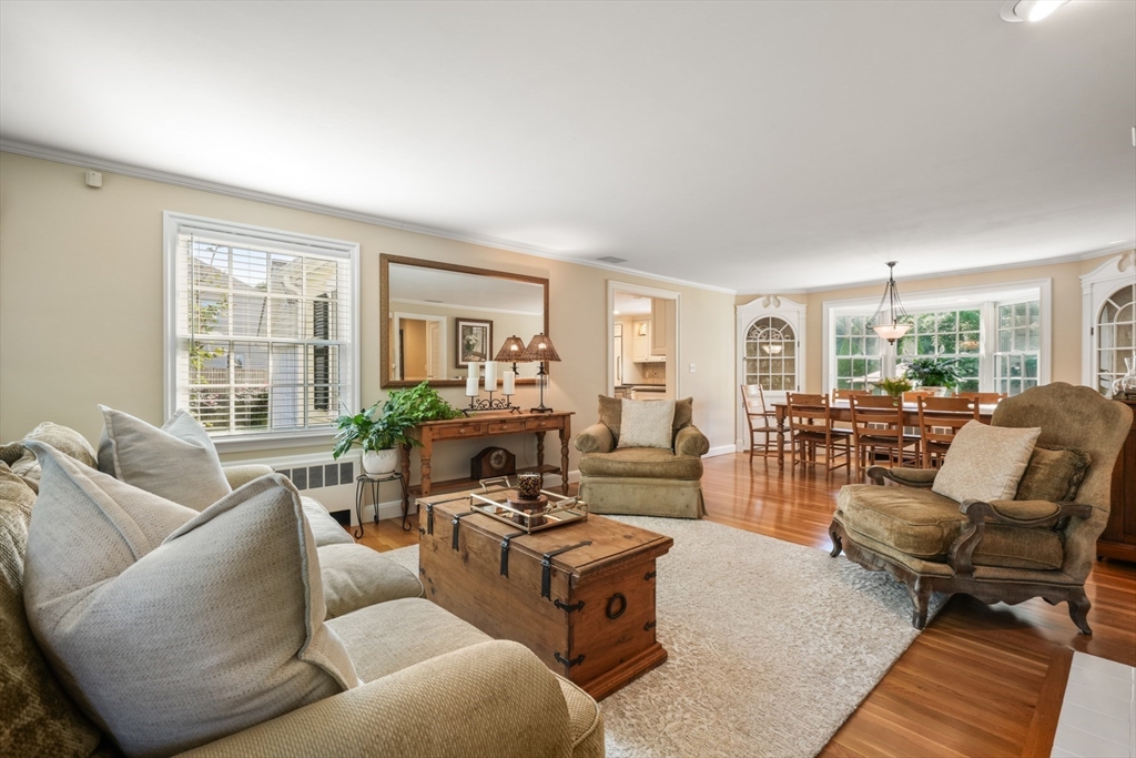 51 Meadowbrook Road