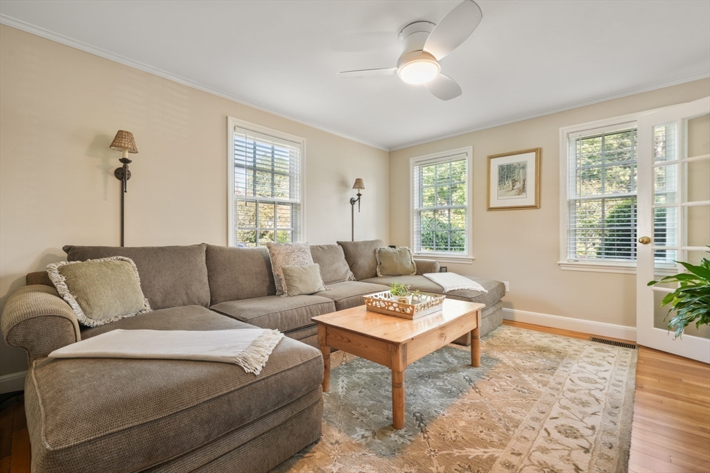 51 Meadowbrook Road