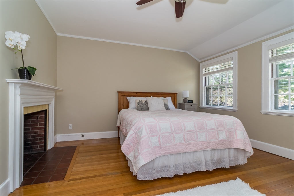 108 Forest St
