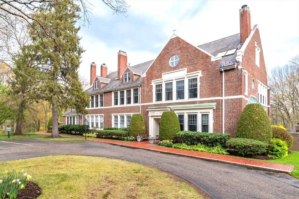 63 Garden Rd # C1