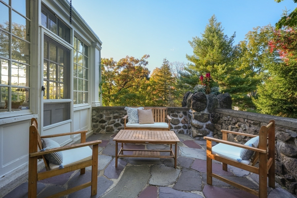 51 Abbott Road