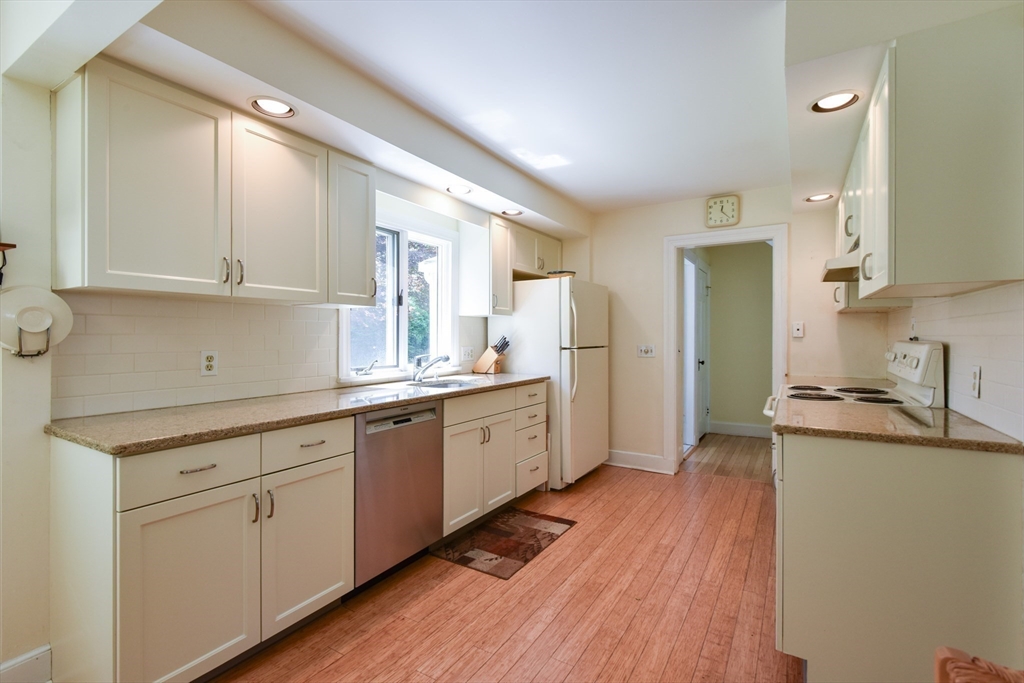 20 Garrison Rd