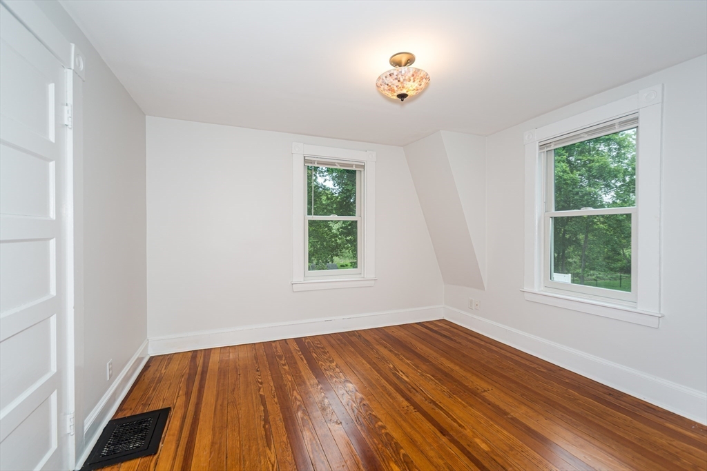 133 Bacon St