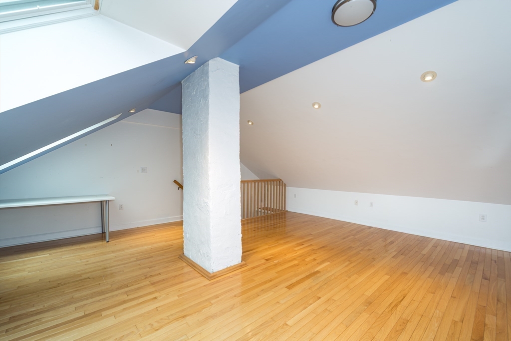 133 Bacon St