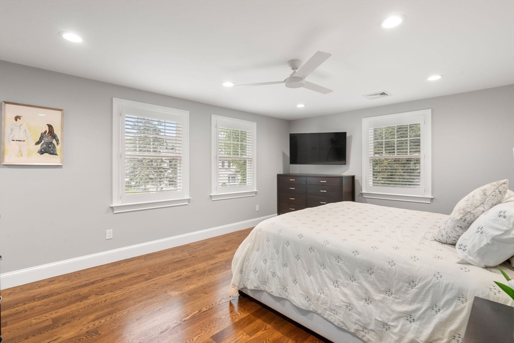 11 Brookmere Ave