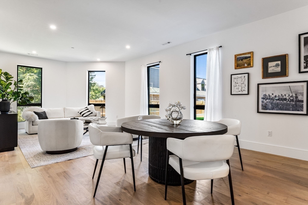1114 Beacon St. # 211