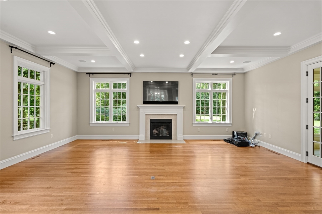 3 Ravine Rd