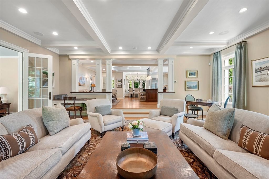 3 Ravine Rd