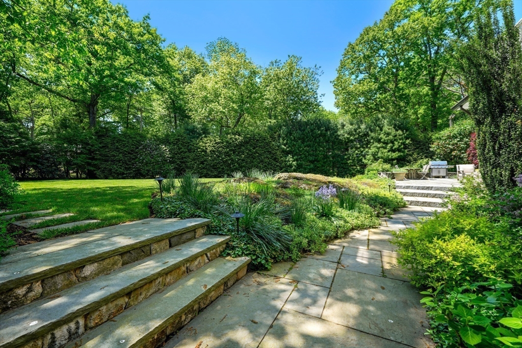 3 Ravine Rd