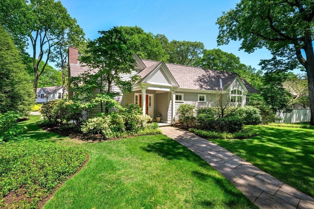70 Old Farm Rd