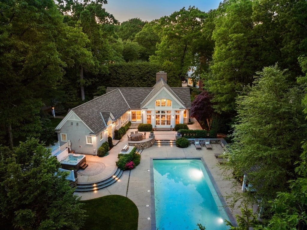 70 Old Farm Rd
