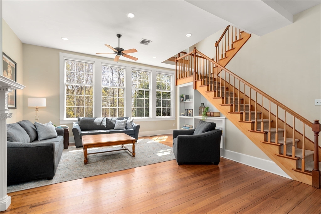 23 Massasoit Avenue