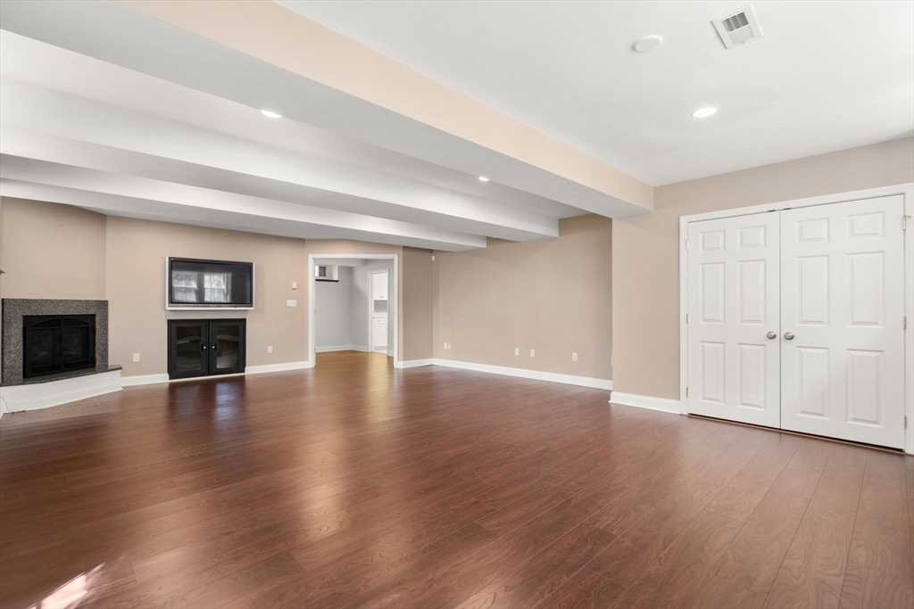 23 Massasoit Avenue