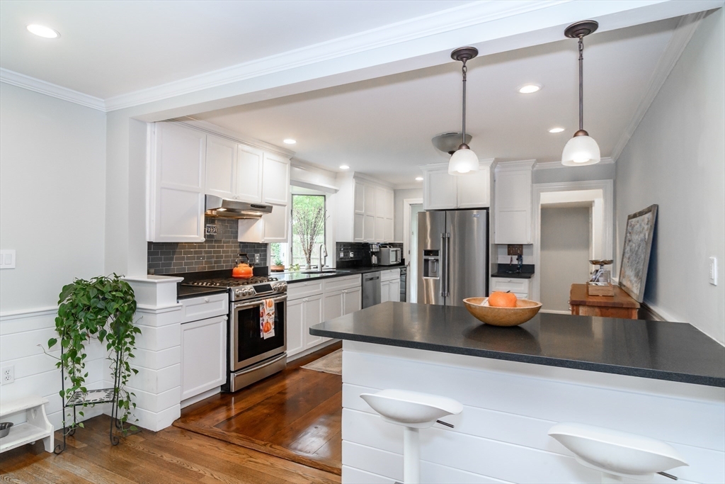 54 Colburn Rd