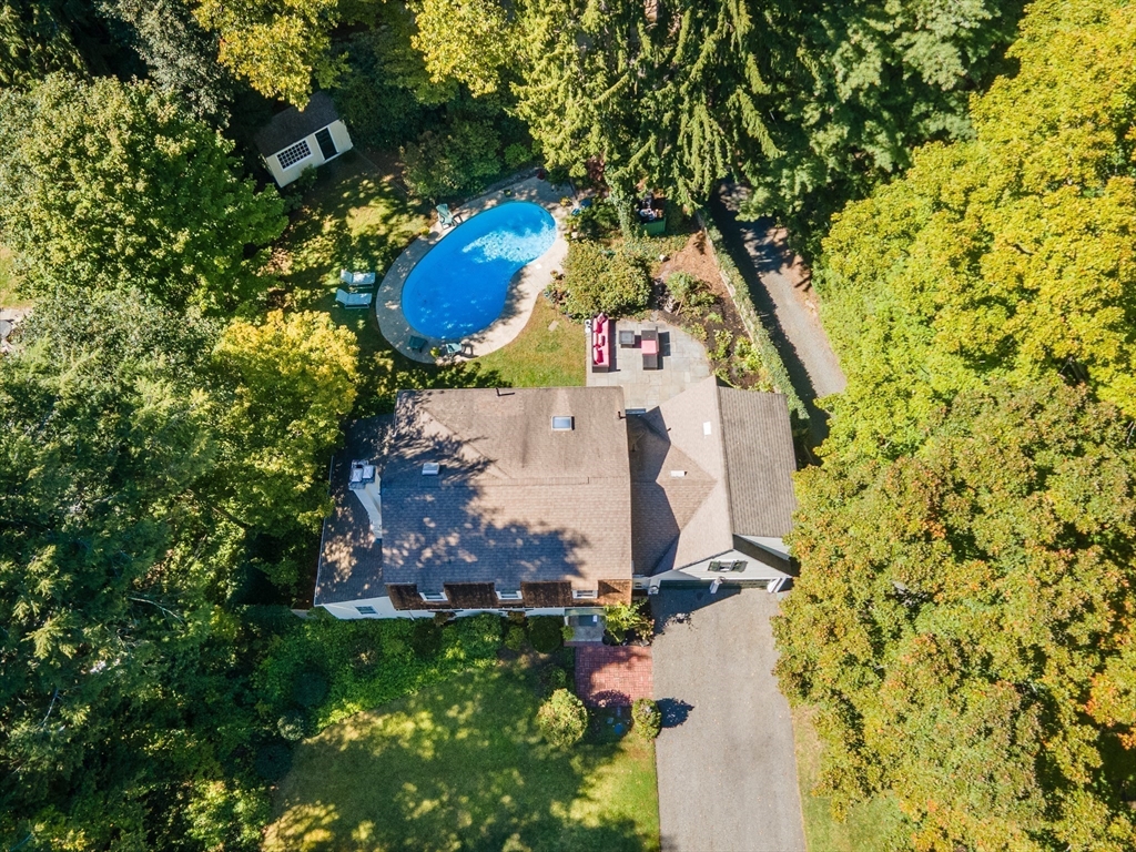 54 Colburn Rd