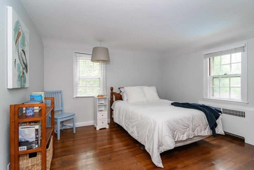 54 Colburn Rd