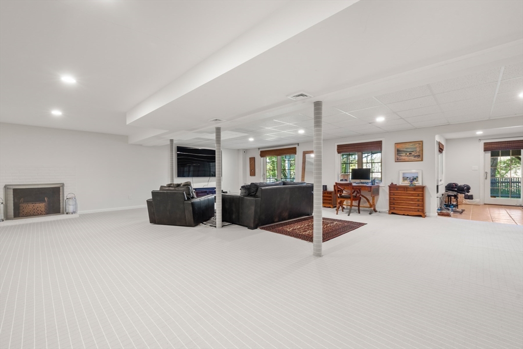 1 Old Colony Drive