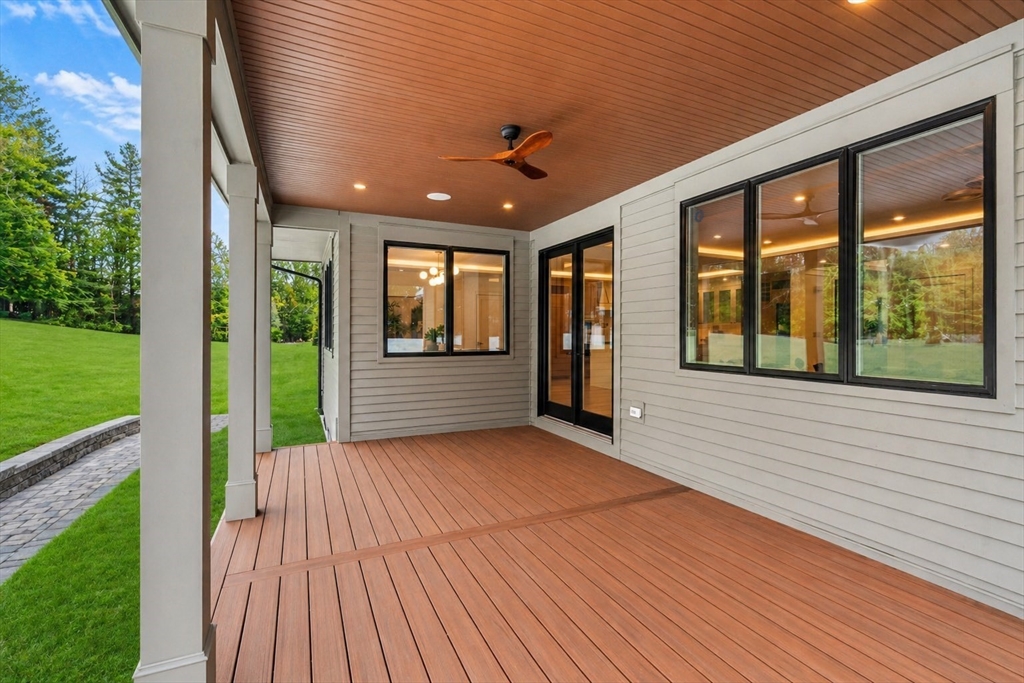 14 Fiske Pond Rd