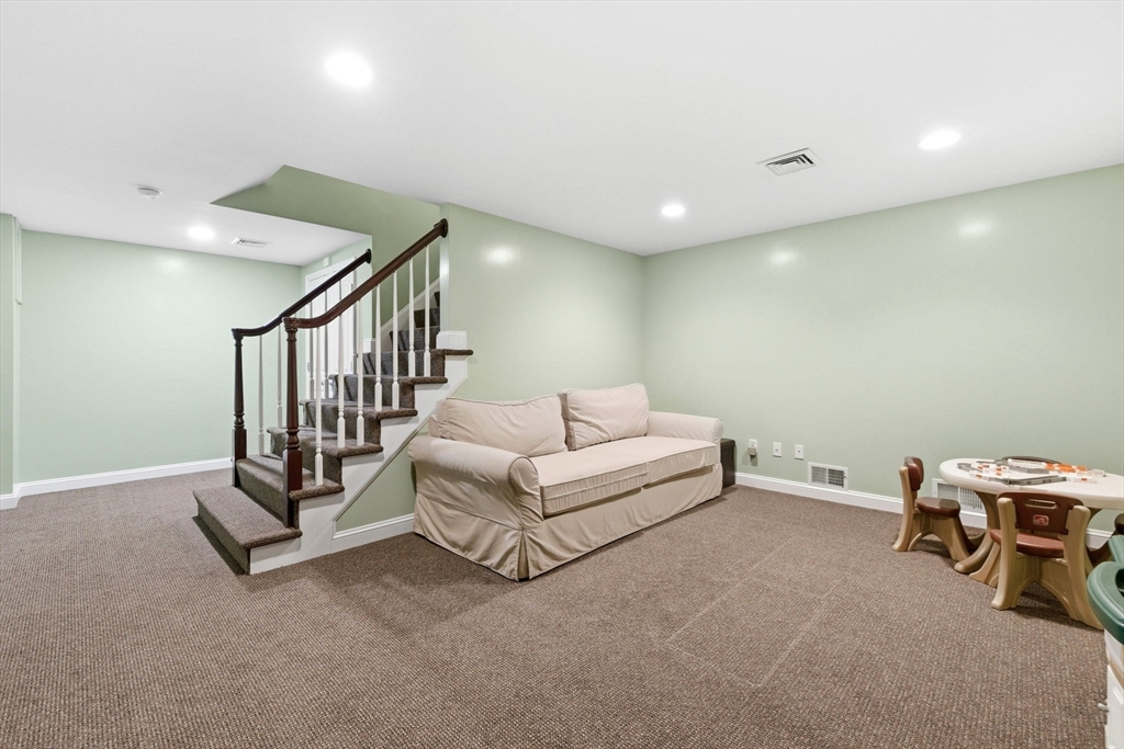 20 Parker Rd