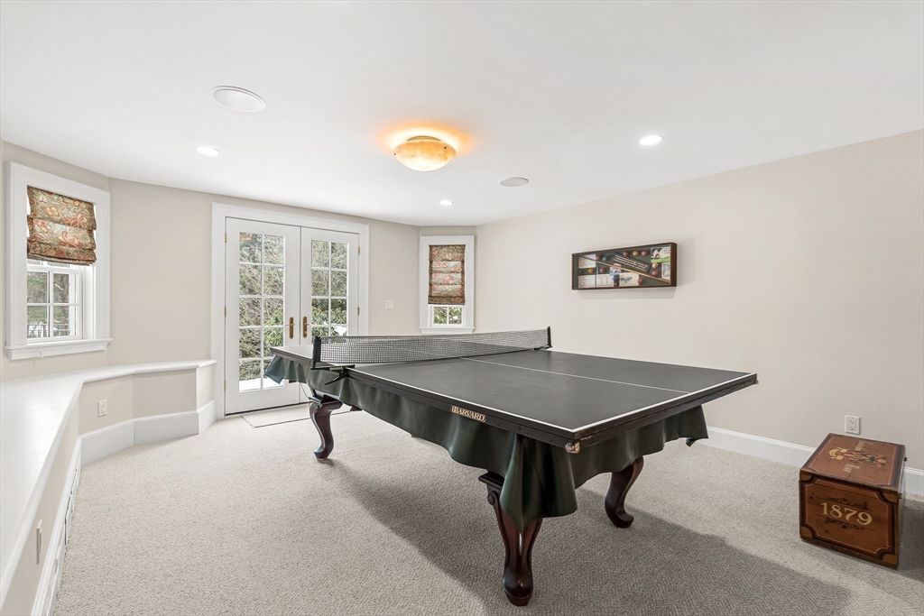 65 Woodcliff Rd