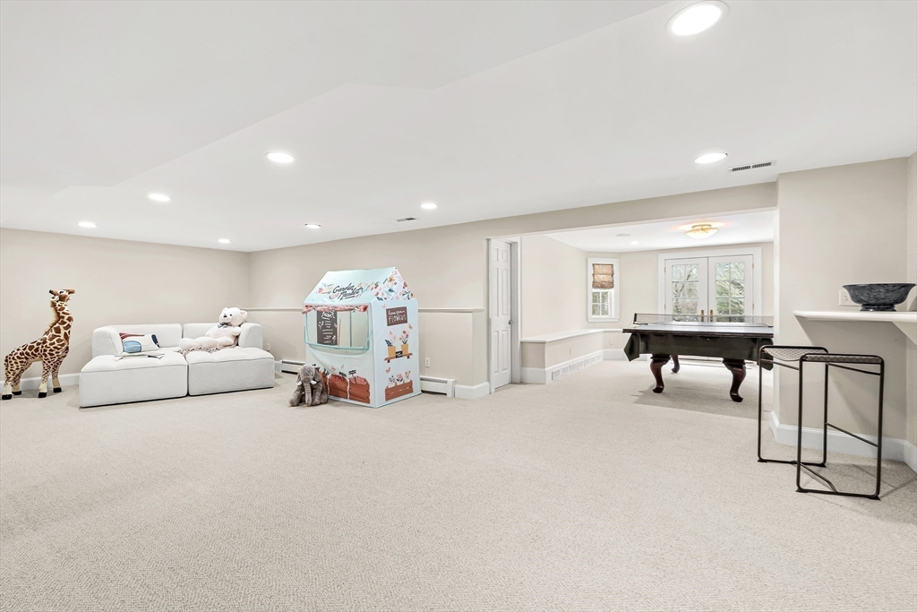 65 Woodcliff Rd