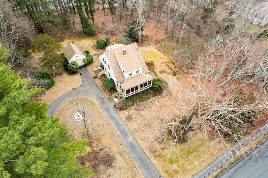 53 Elmwood Rd