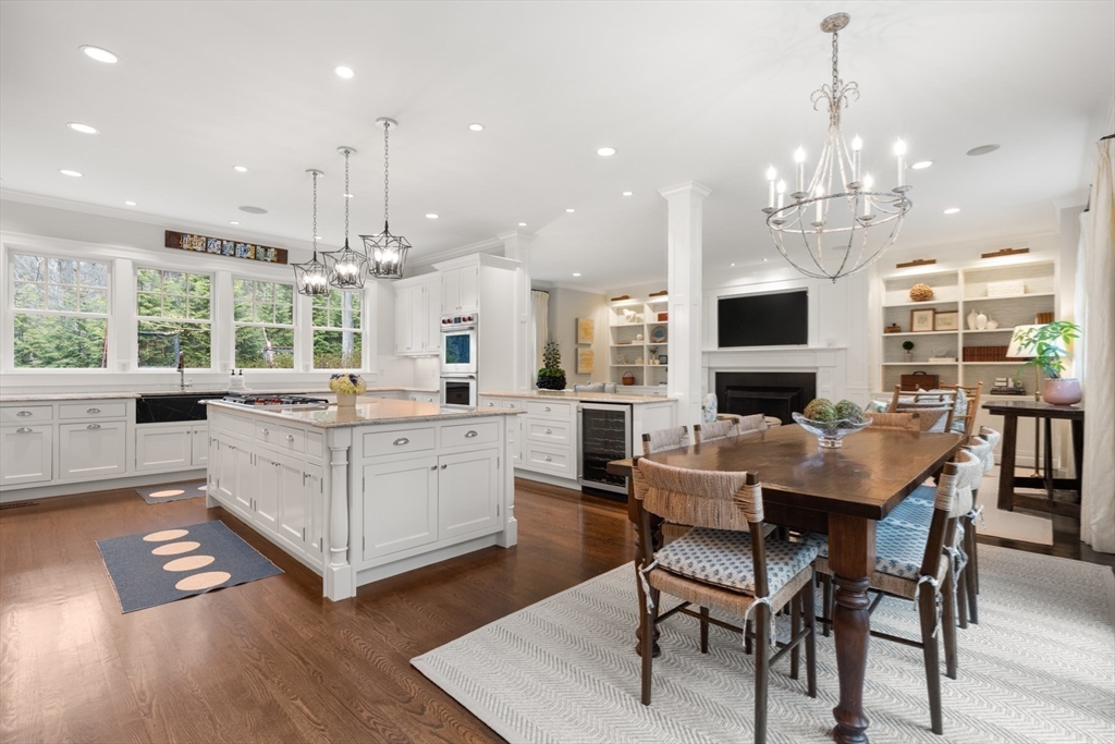 8 Glen Brook Road